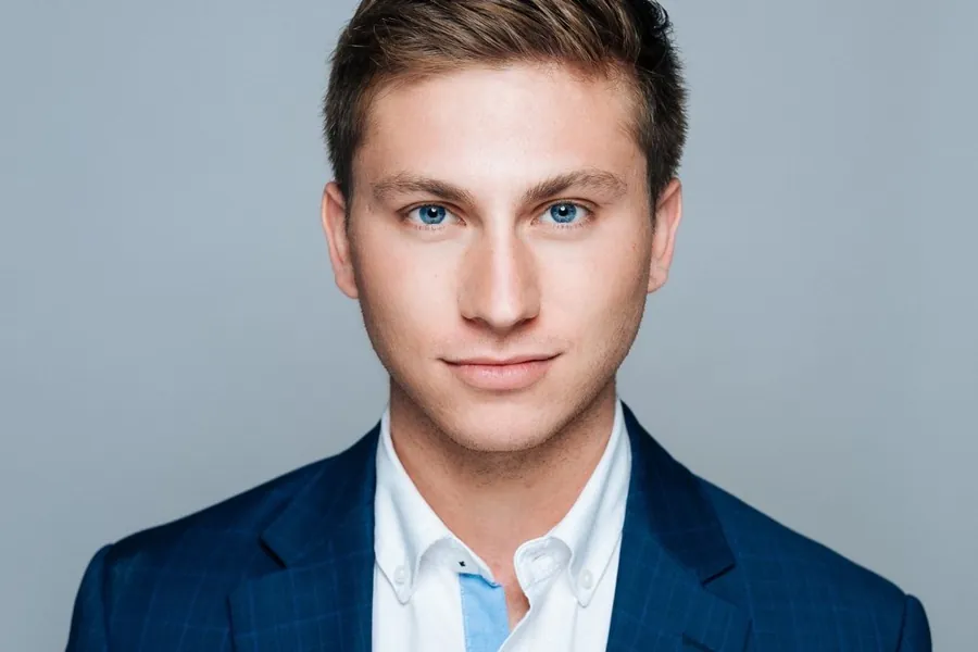 Individual professional headshot by Capture DC