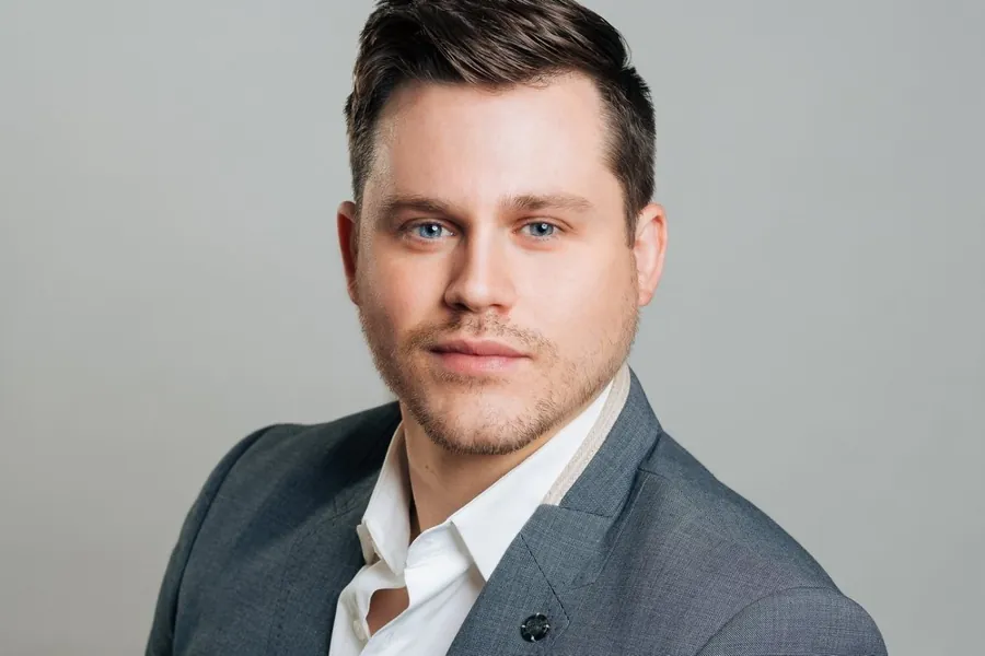 Individual professional headshot by Capture DC